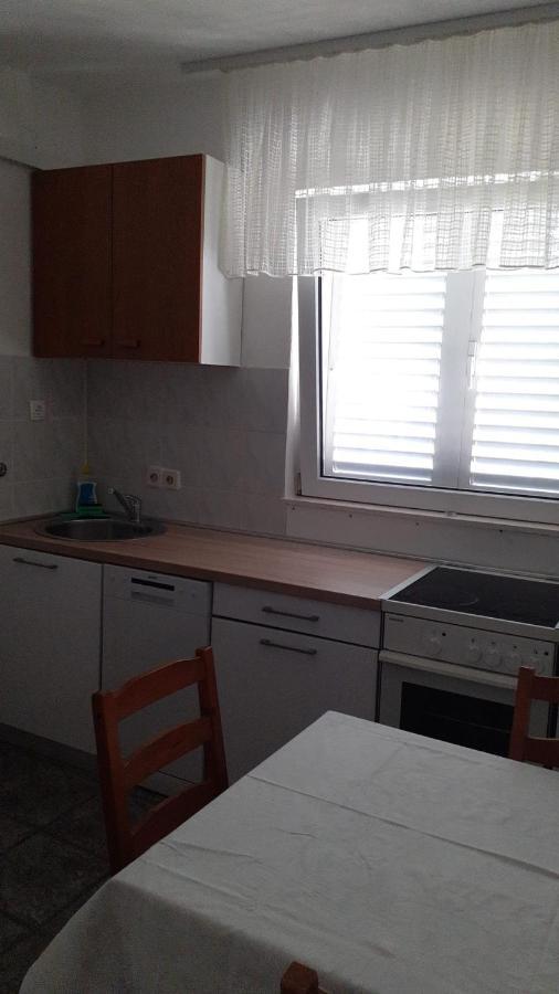 Apartments Zdenka Marina Bagian luar foto